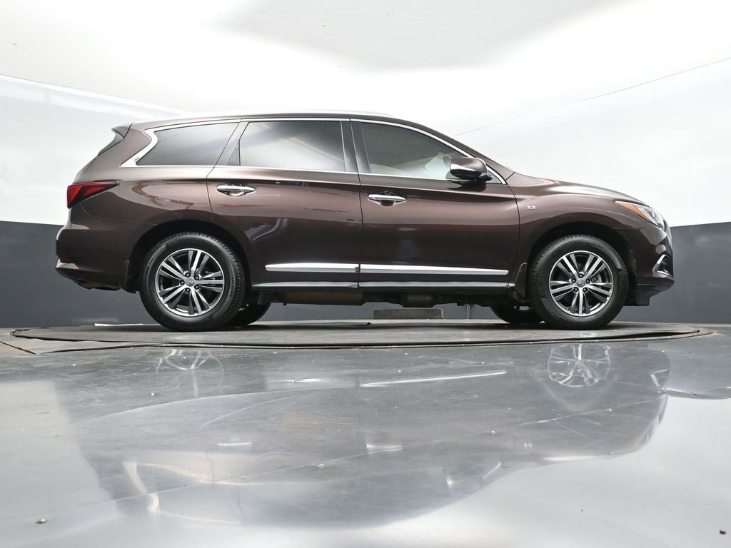 Used 2020 INFINITI QX60 Luxe w/ Essential Package image 41
