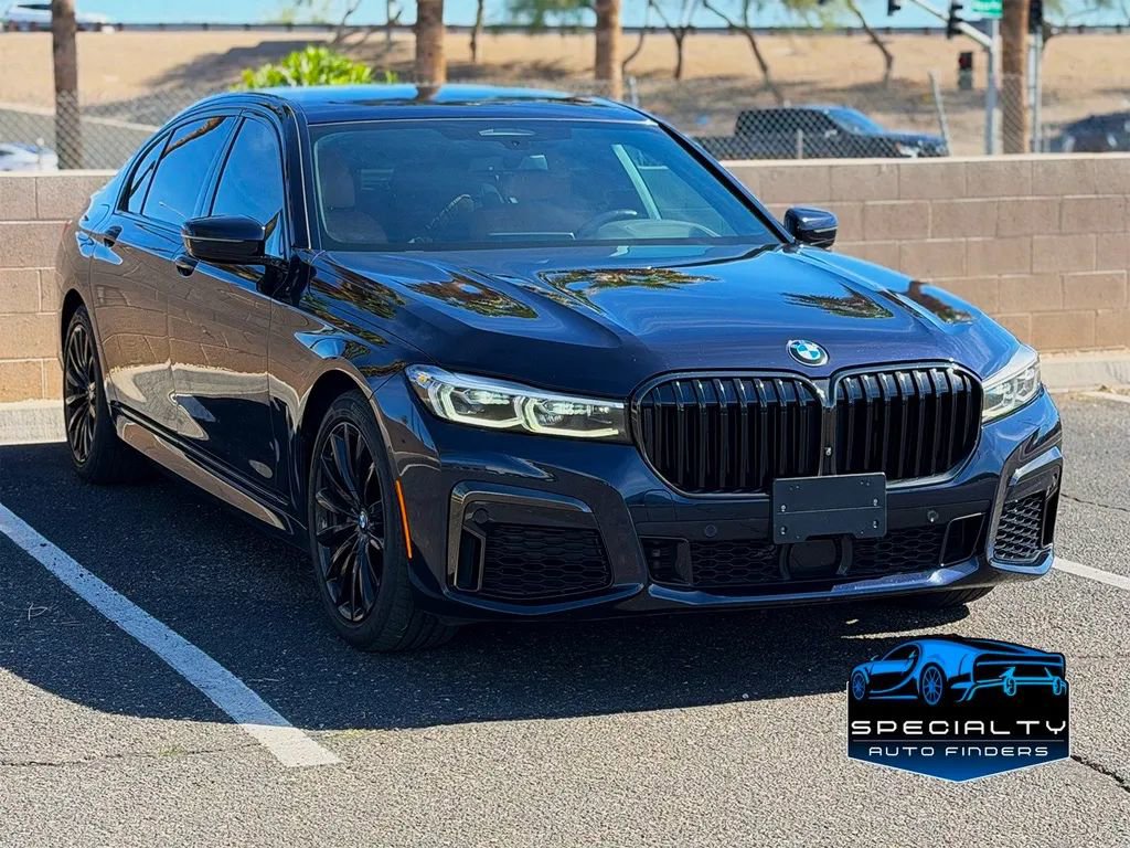Used 2021 BMW 740i 740i Sedan 4D w/ M Sport Package RWD image 3