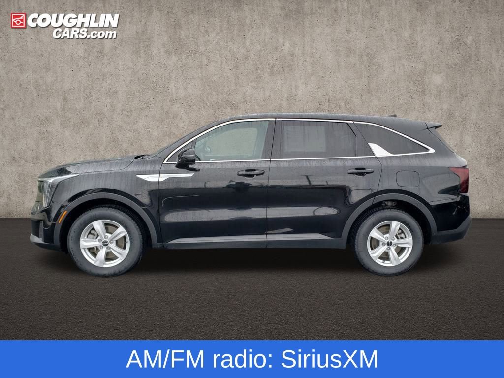 Used 2024 Kia Sorento LX image 5