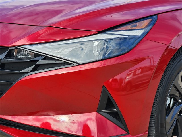 Certified 2023 Hyundai Elantra SEL image 5
