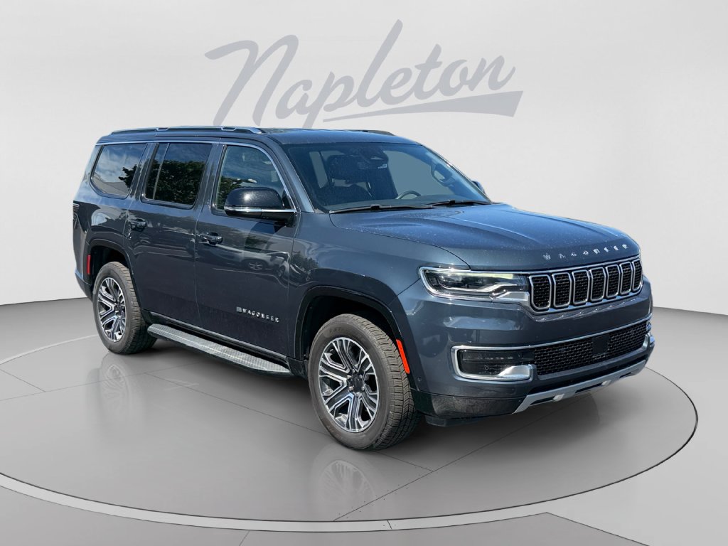 Used 2024 Jeep Wagoneer Series II w/ Flexible Seating Group RWD image 8