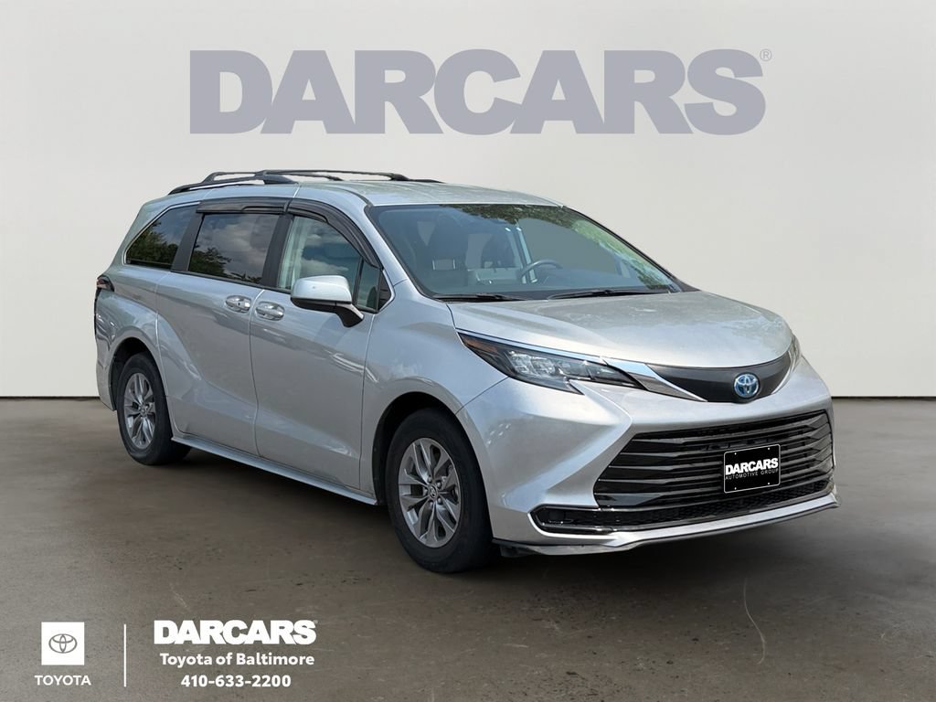 Used 2024 Toyota Sienna LE