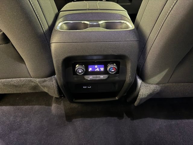 Certified 2026 Chevrolet Traverse LT FWD image 23