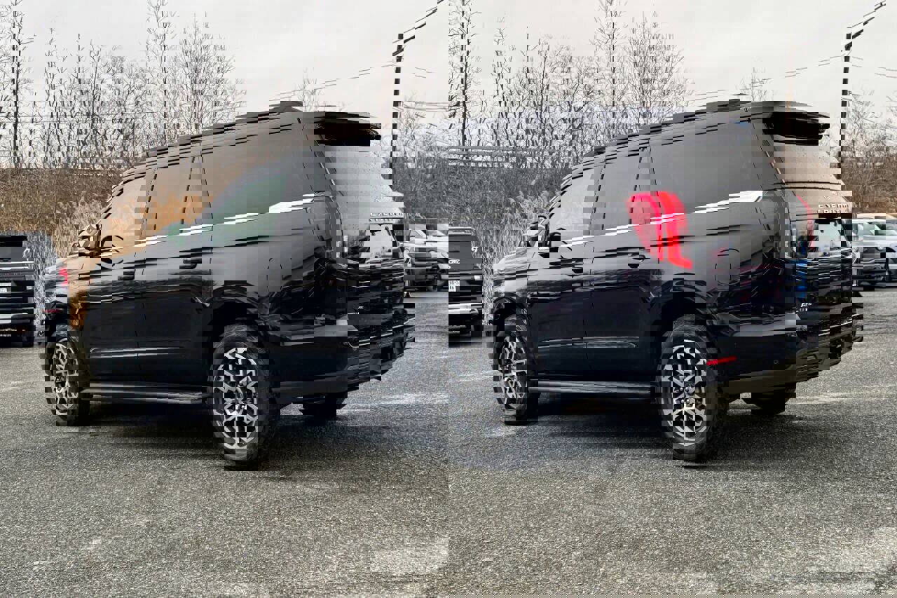 Used 2025 Ford Expedition Max Active image 5