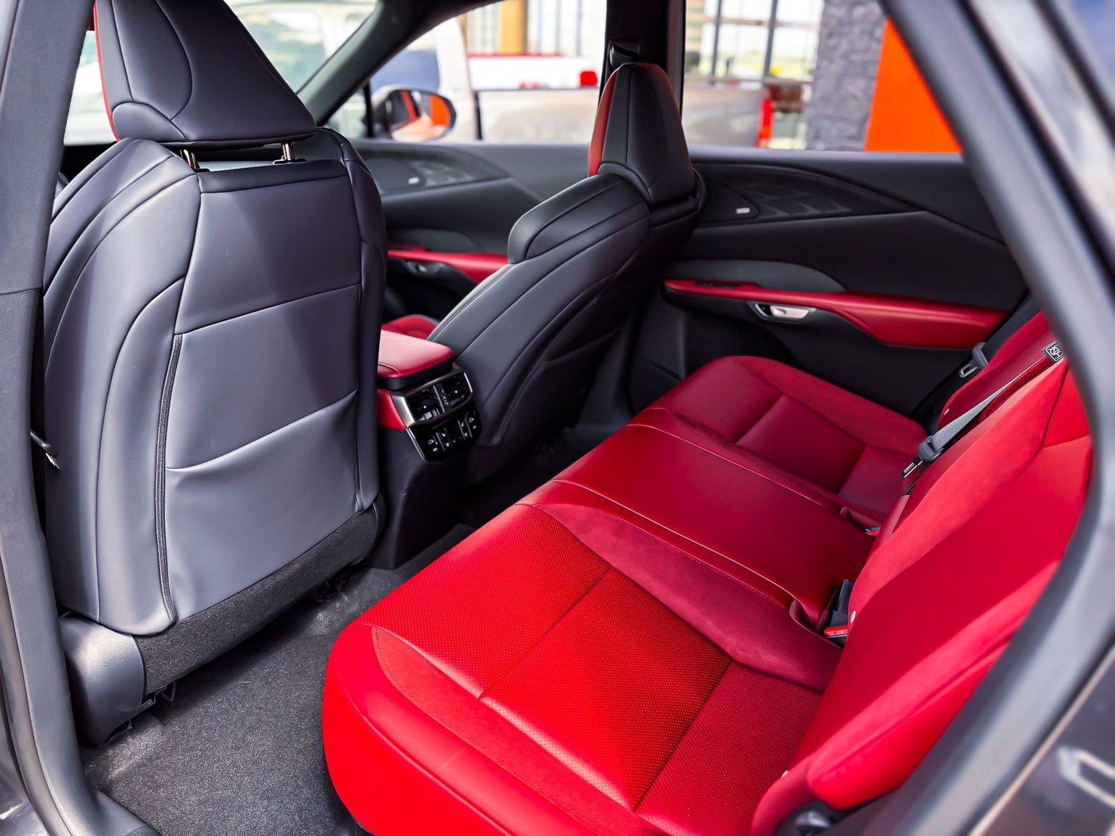 Used 2024 Lexus RX 500h F Sport image 19