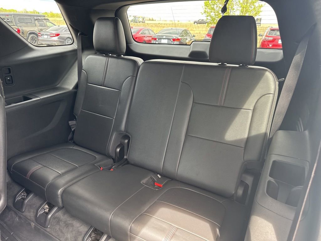 Used 2022 Chevrolet Traverse RS image 21