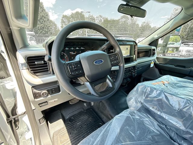 New 2026 Ford F550 4x4 Regular Cab Super Duty image 15
