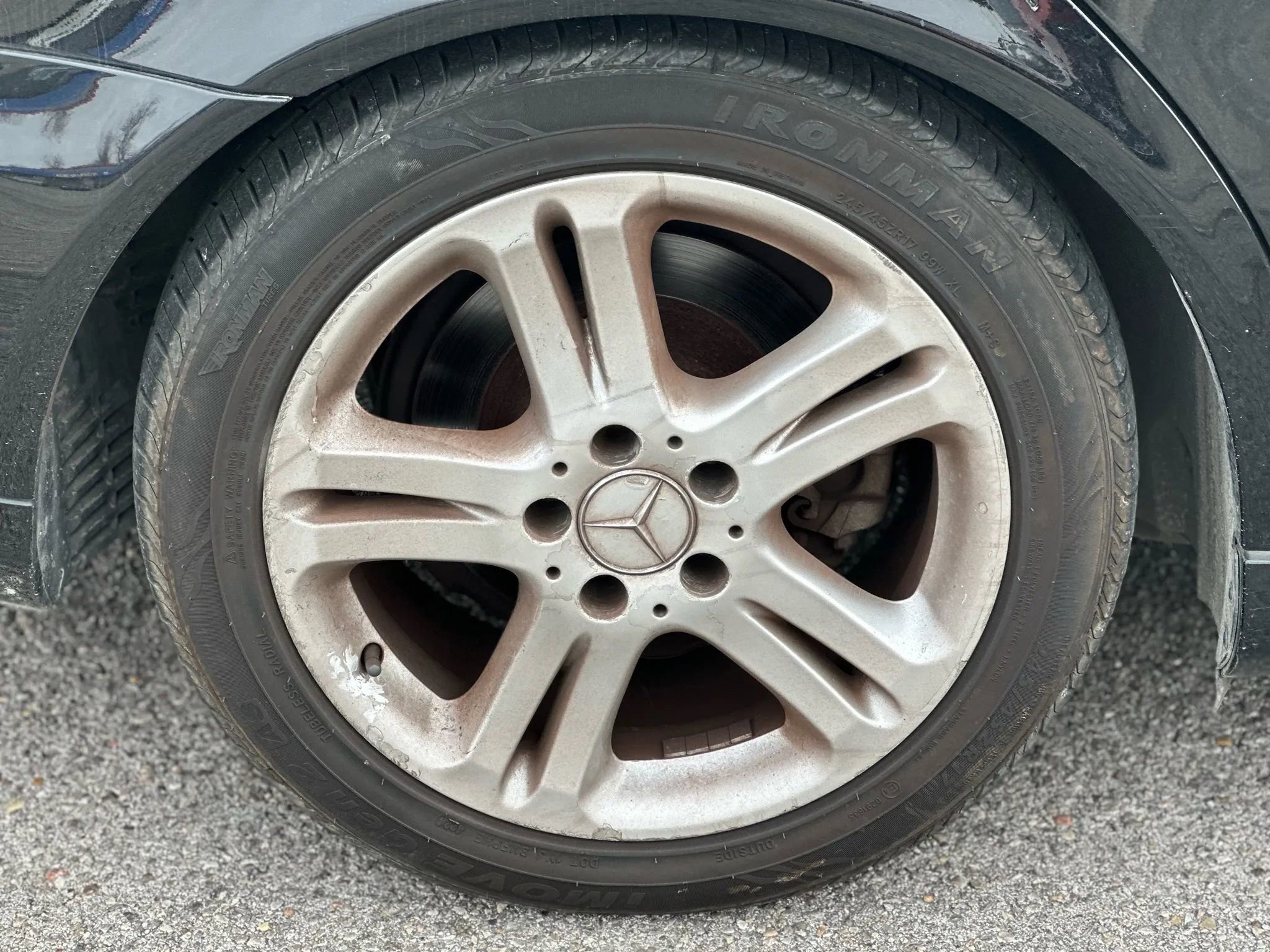 Used 2005 Mercedes-Benz E 500 Sedan image 24