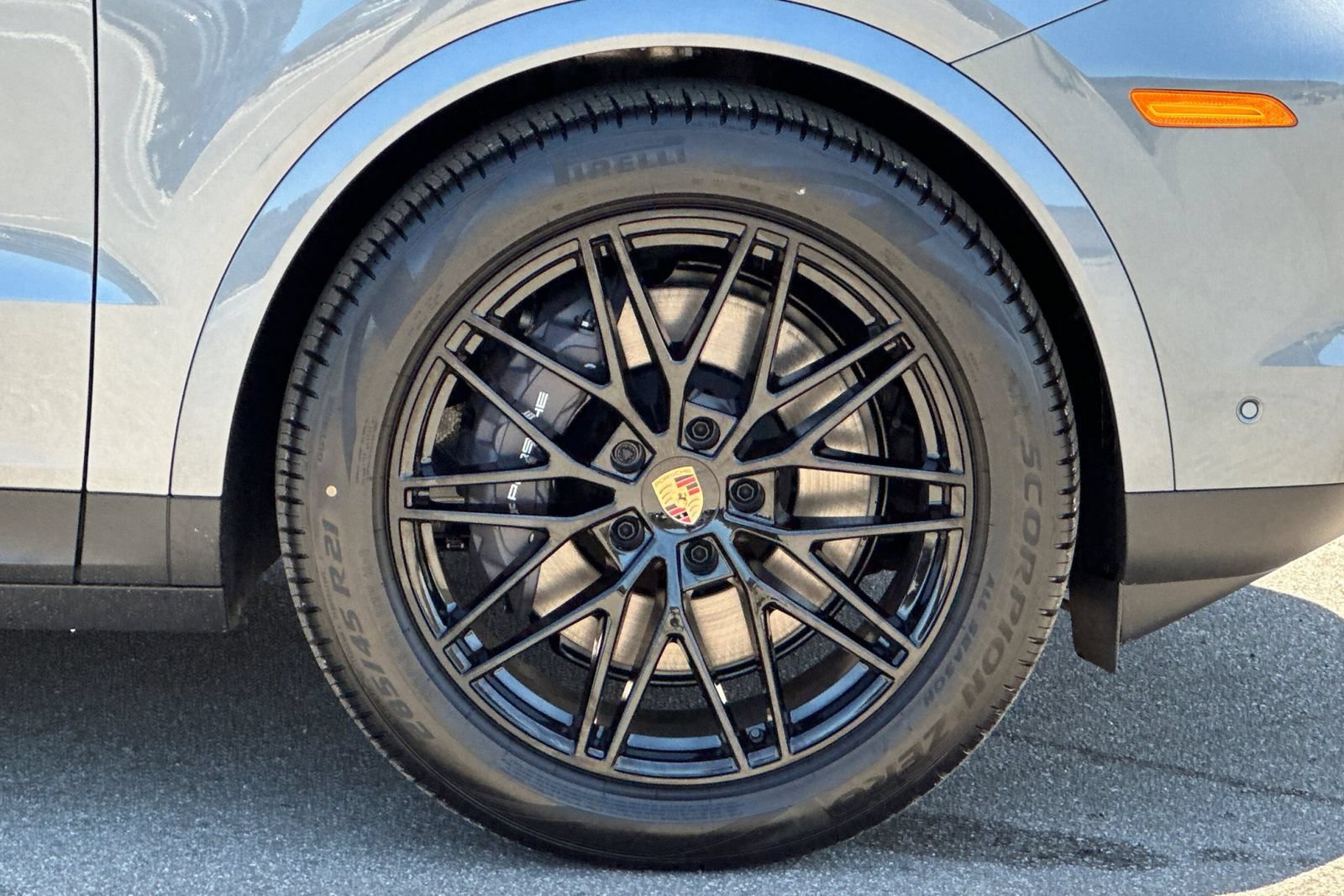 New 2026 Porsche Cayenne Coupe AWD/4WD image 43