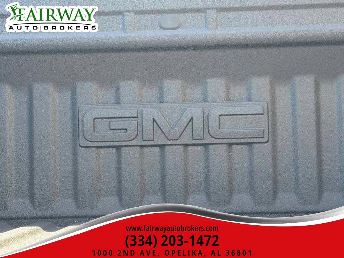 Used 2024 GMC Sierra 1500 SLT w/ SLT Premium Plus Package AWD/4WD image 8