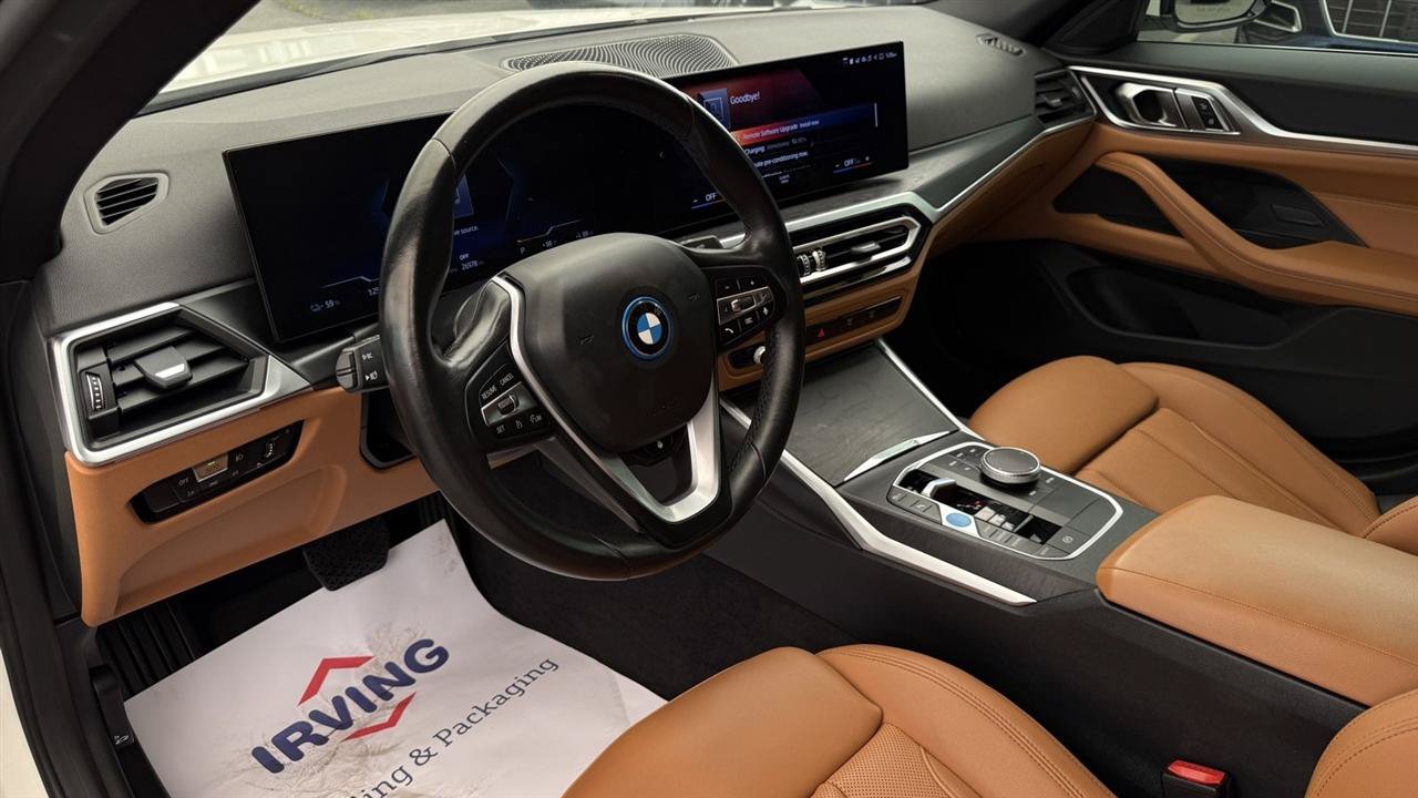 Used 2023 BMW i4 eDrive35 w/ Premium Package RWD image 27