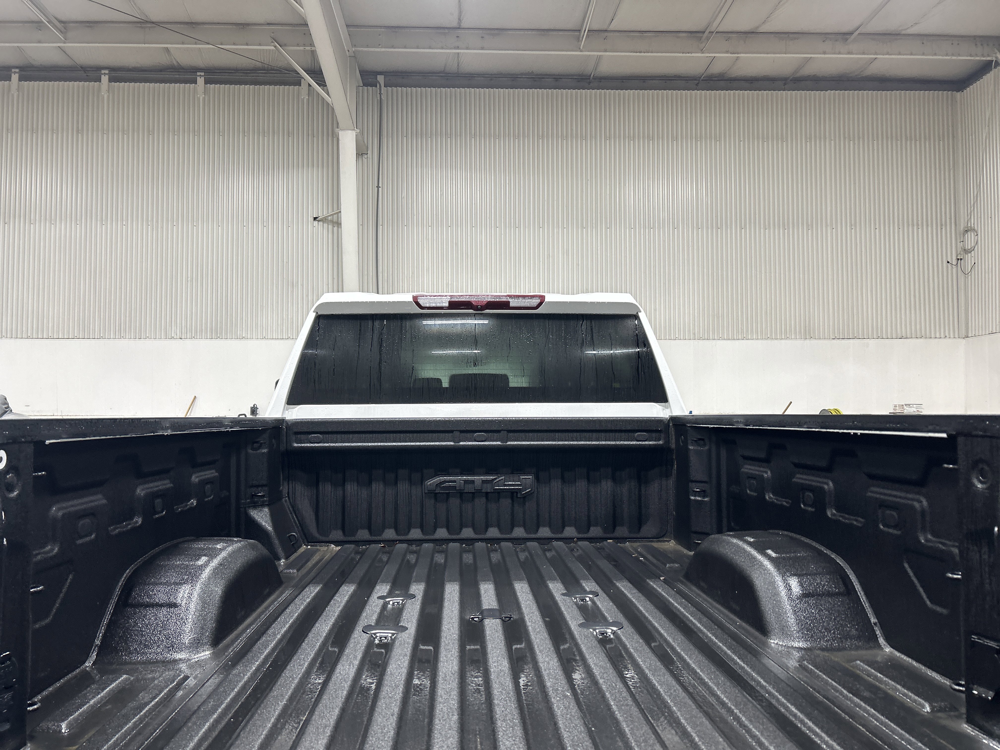 Used 2023 GMC Sierra 2500 AT4 w/ Gooseneck/5TH Wheel Package image 9