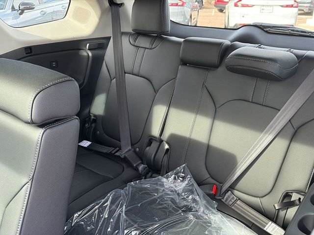 New 2026 Honda Pilot Touring image 9