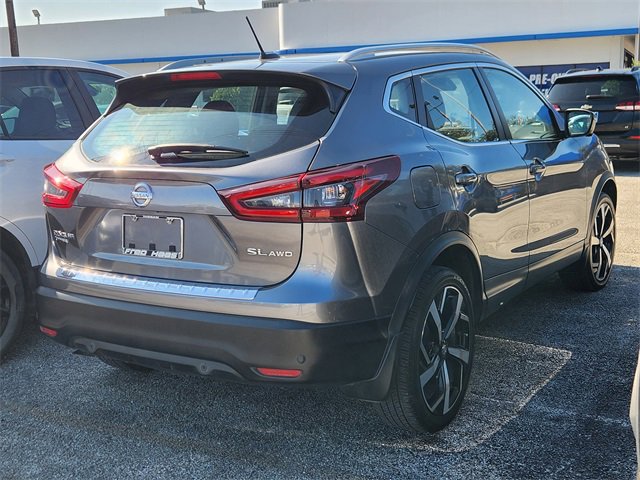 Used 2022 Nissan Rogue Sport SL w/ Premium Package image 4