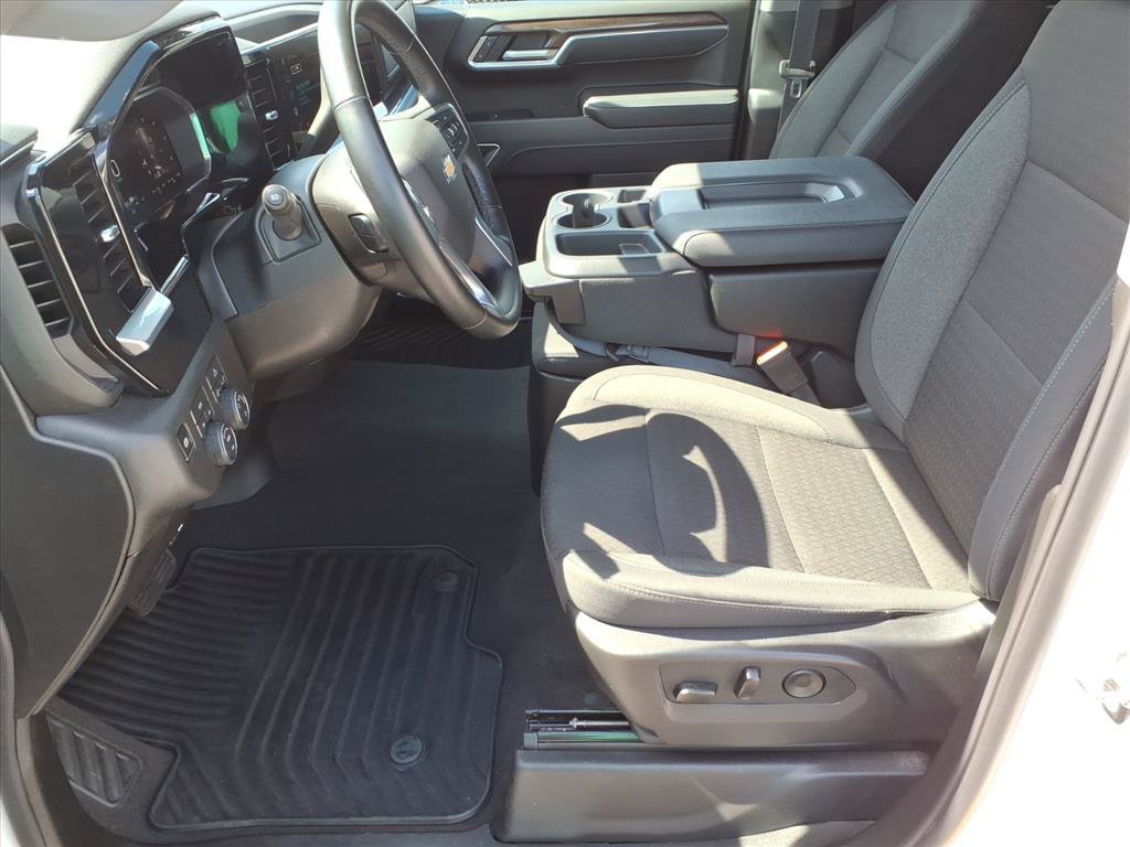 Certified 2026 Chevrolet Silverado 1500 LT AWD/4WD image 13