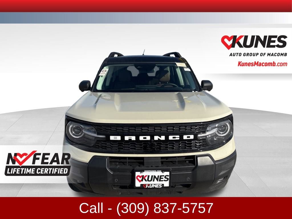 Used 2025 Ford Bronco Sport Outer Banks w/ Outer Banks Tech Package+ image 2