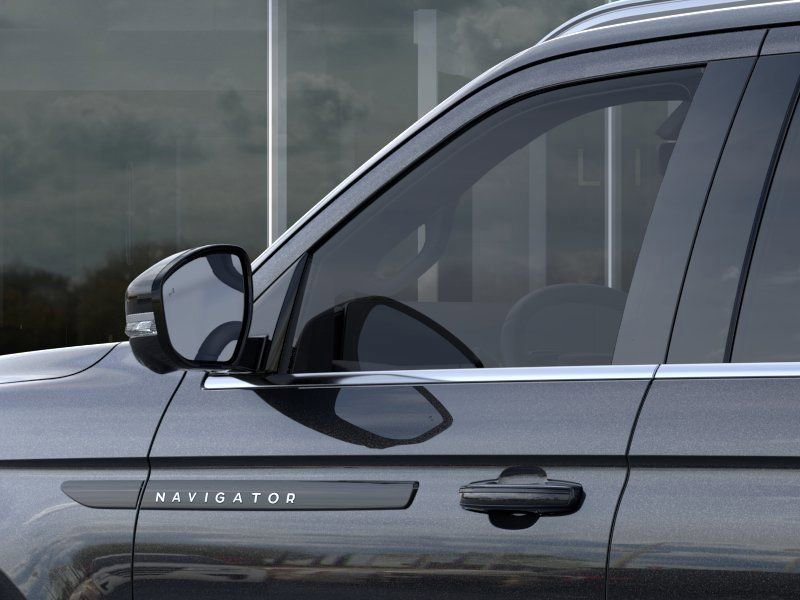 New 2025 Lincoln Navigator Black Label image 21