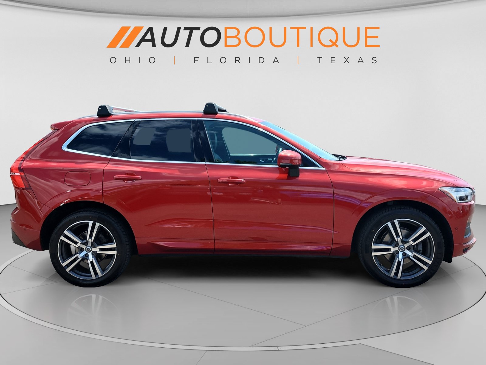 Used 2019 Volvo XC60 T5 Momentum w/ Protection Package AWD/4WD image 6