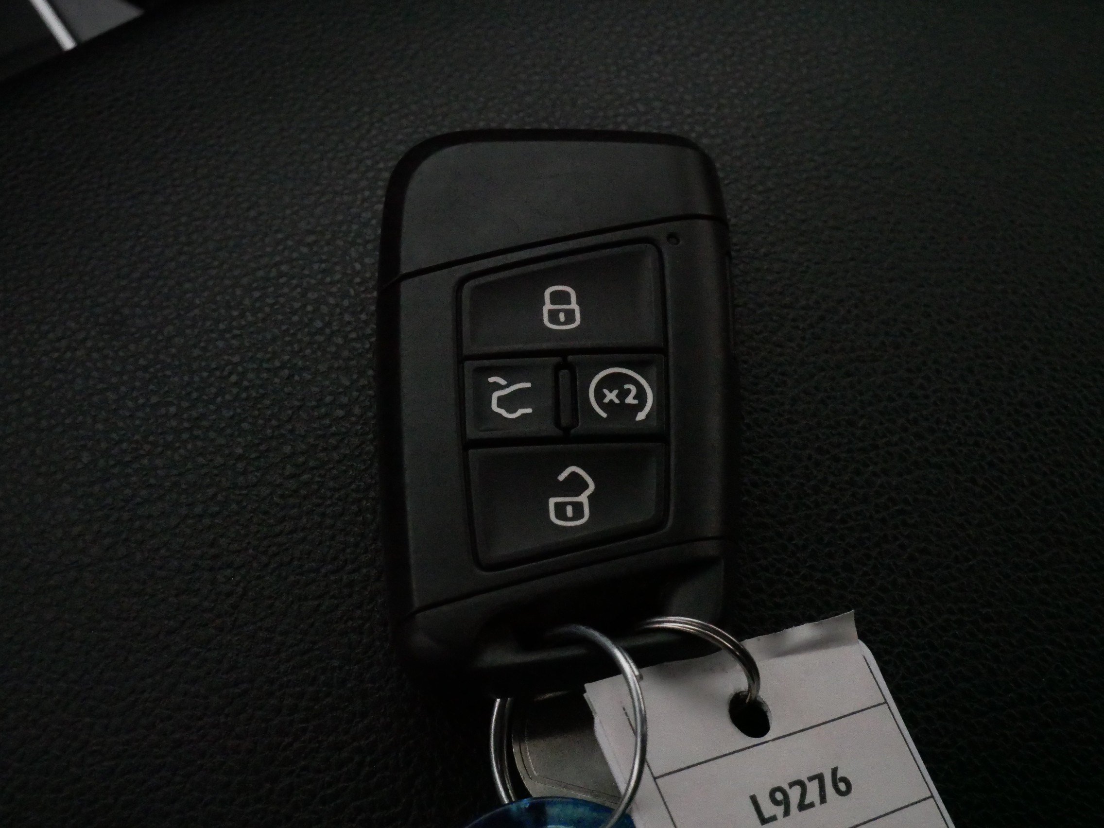 Used 2023 Volkswagen Atlas SE AWD/4WD image 31