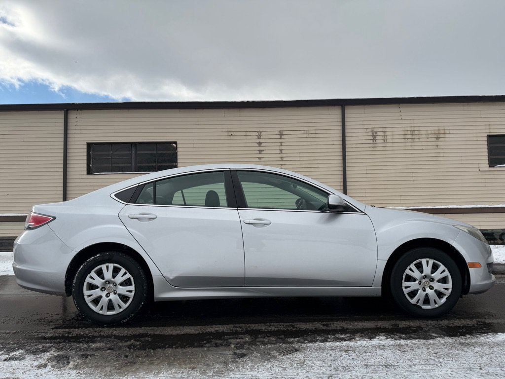 Used 2011 MAZDA MAZDA6 i Sport FWD image 2