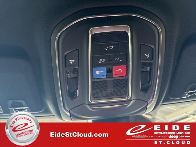 New 2026 Jeep Grand Cherokee L Altitude image 50