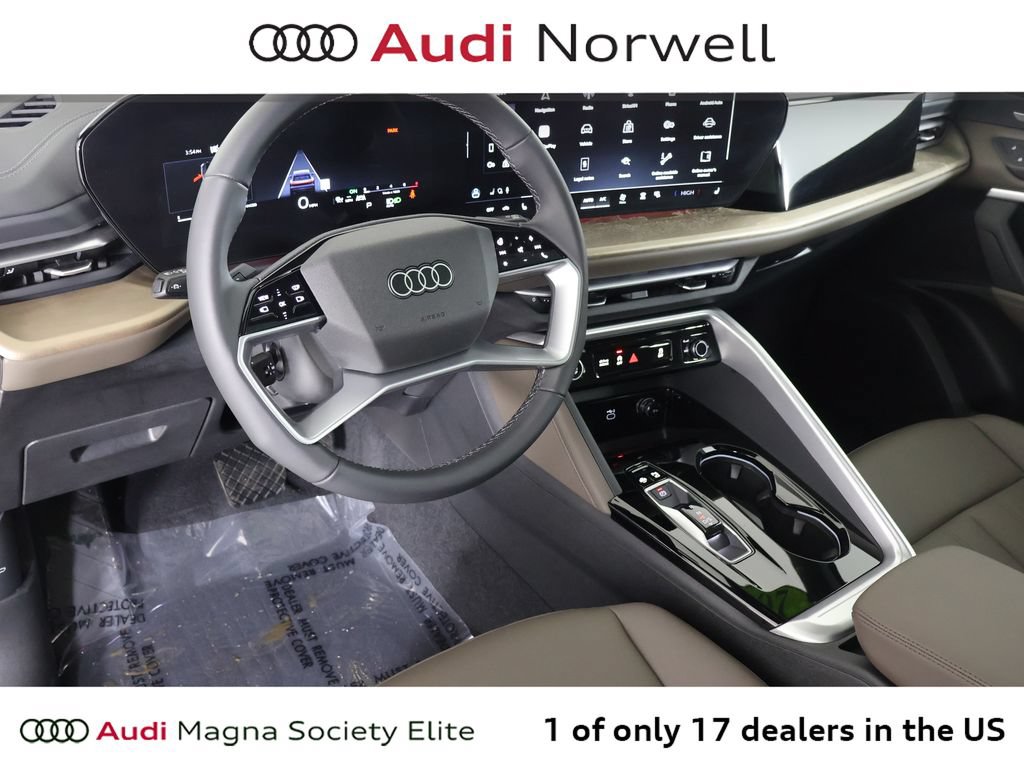 Used 2025 Audi Q5 Premium Plus AWD/4WD image 2