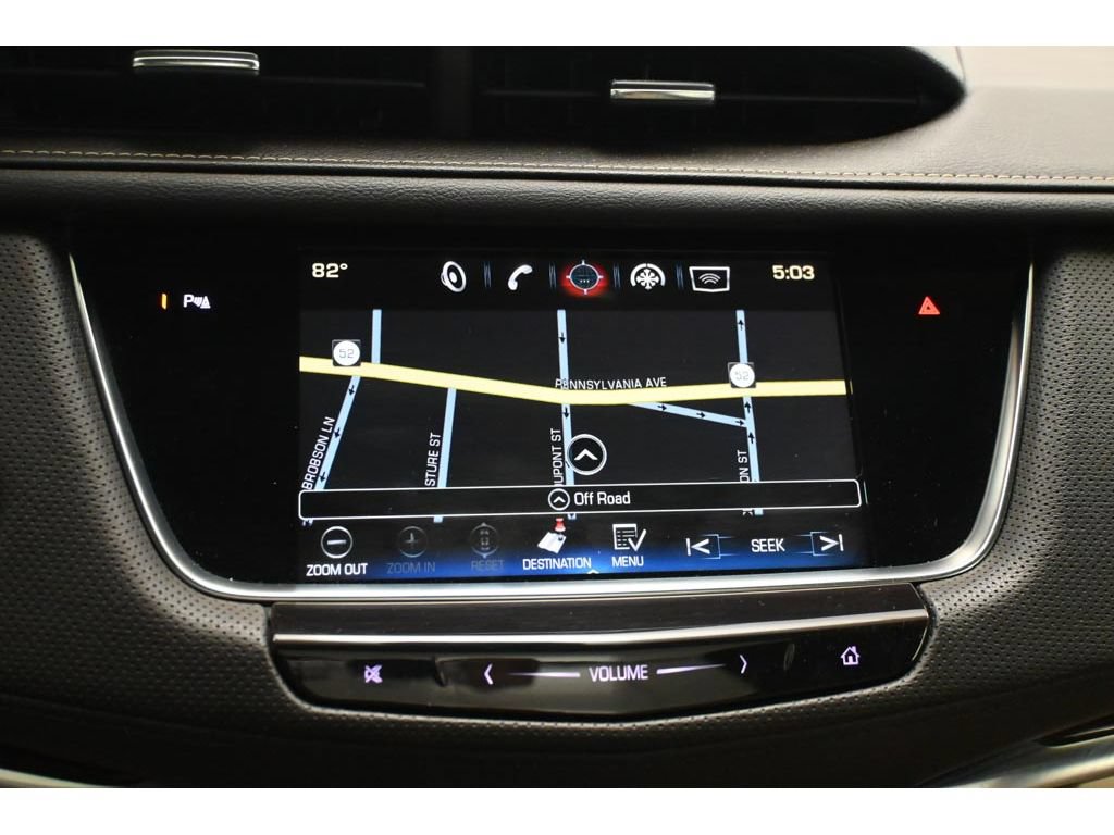 Used 2018 Cadillac XT5 Luxury w/ Driver Awareness Package AWD/4WD image 48
