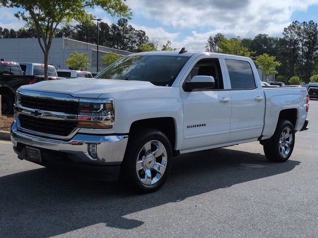 Used 2018 Chevrolet Silverado 1500 LT w/ LT Eassist Package AWD/4WD image 8