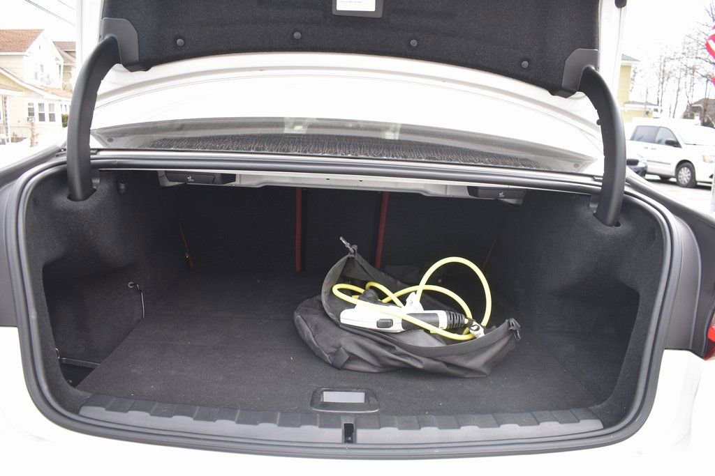 Used 2023 BMW 330e w/ M Sport Package image 30