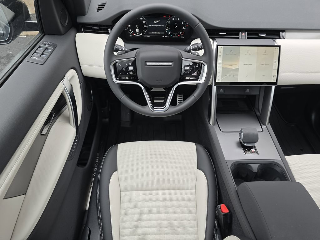 New 2025 Land Rover Discovery Sport Dynamic SE AWD/4WD image 25