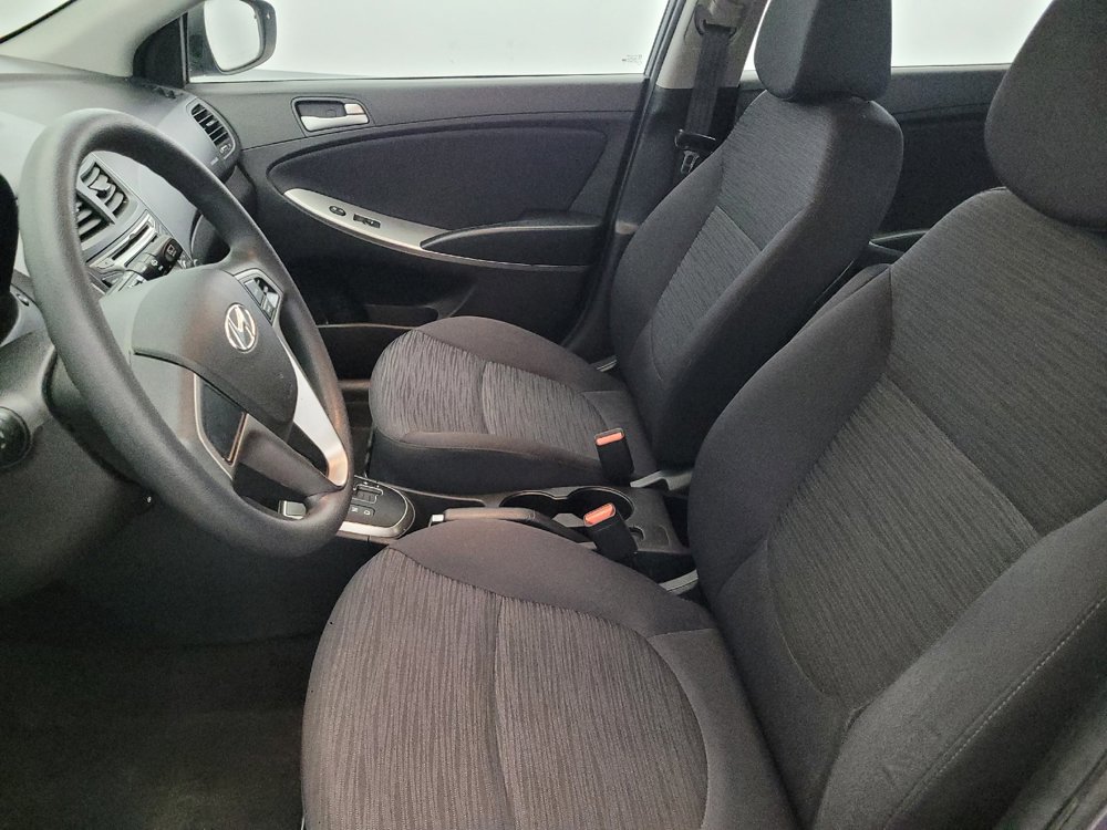 Used 2016 Hyundai Accent SE image 17