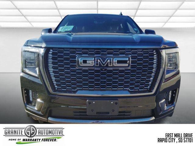 Used 2023 GMC Yukon Denali Ultimate AWD/4WD image 9