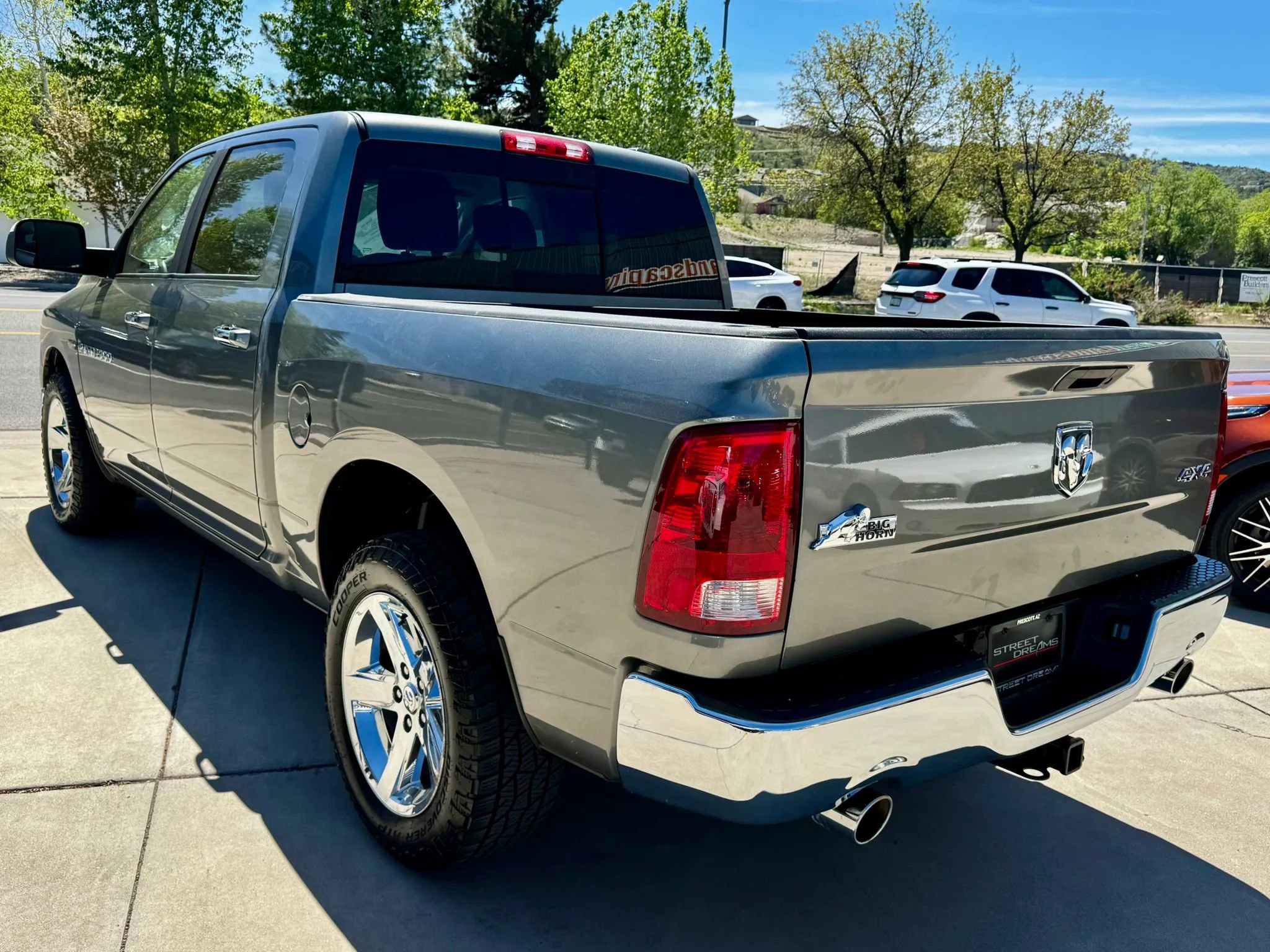 Used 2012 RAM 1500 Big Horn w/ Luxury Group AWD/4WD image 4