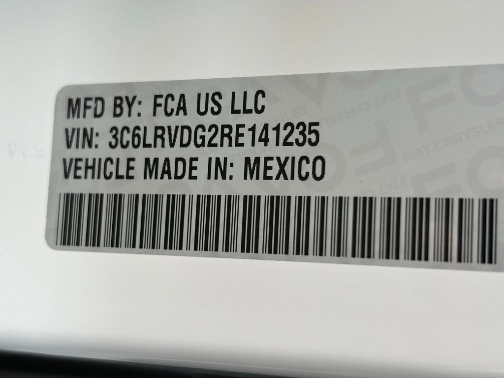 Used 2024 RAM ProMaster 2500 w/ Convenience Group image 47