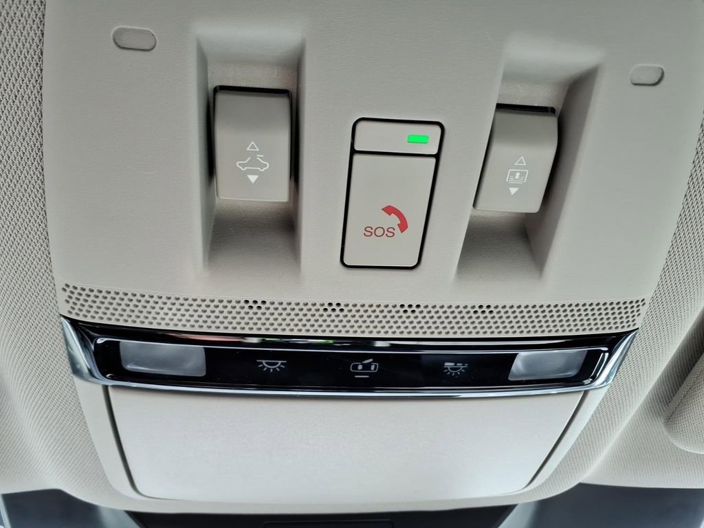 Used 2025 Nissan Murano SL image 26