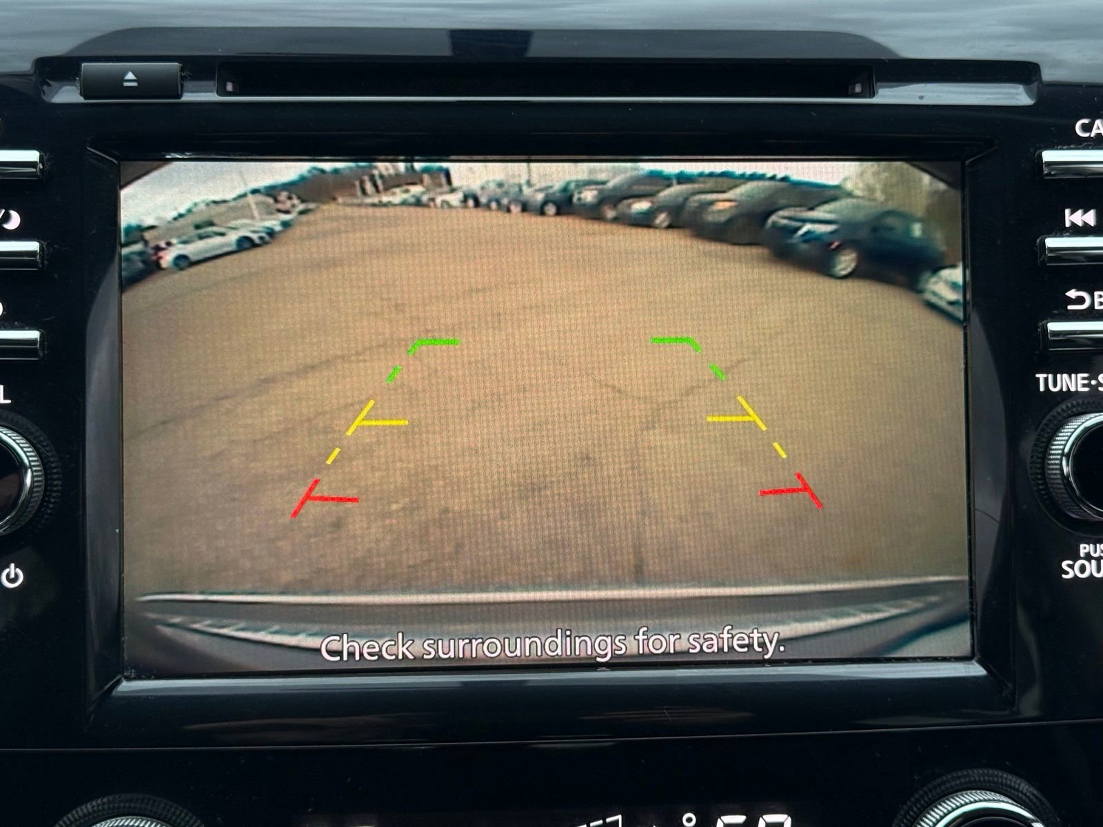 Used 2019 Nissan Murano S image 32