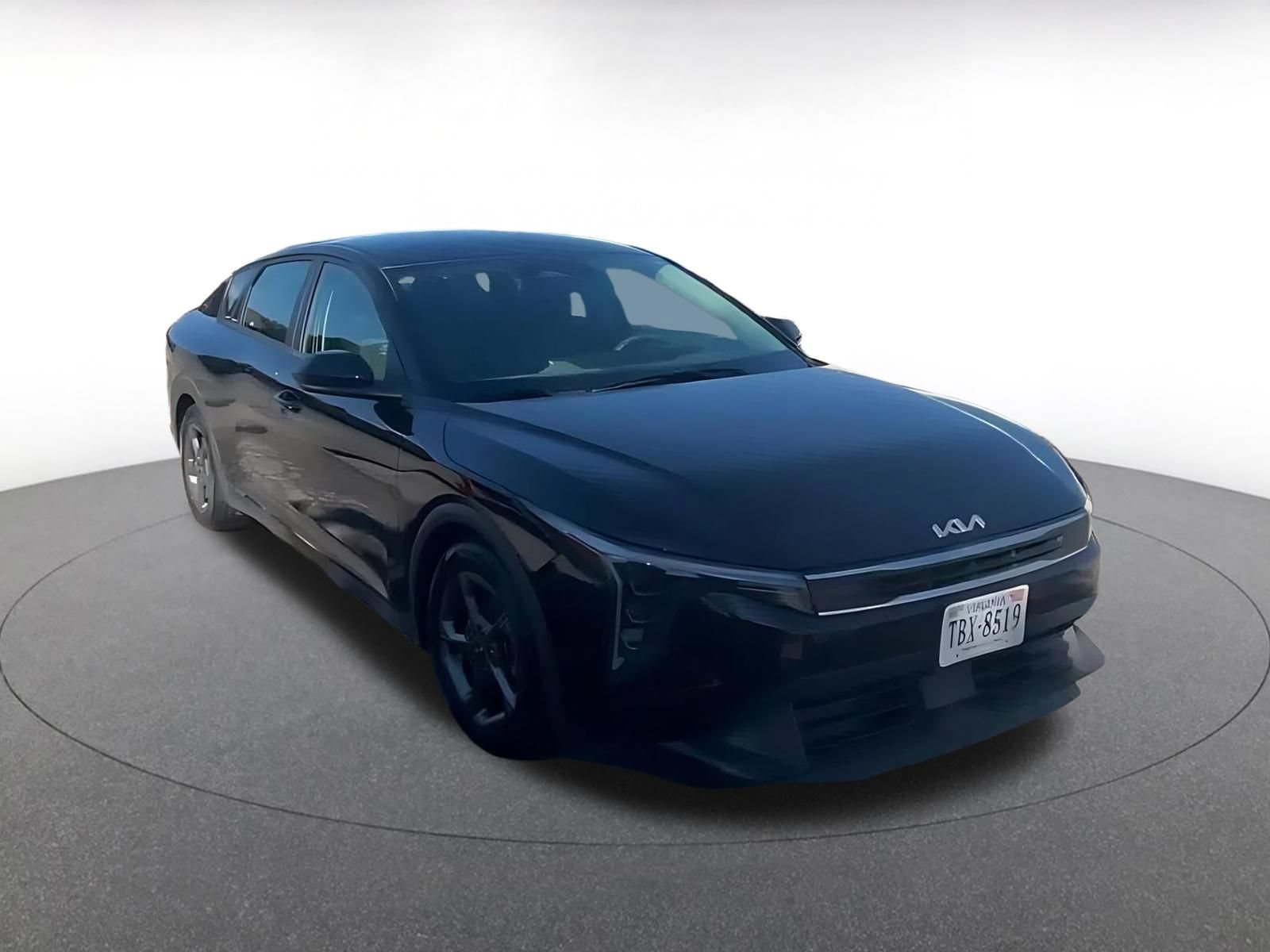 Used 2025 Kia K4 FWD image 3