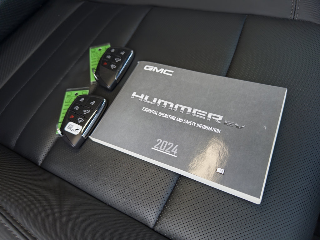 Used 2024 GMC Hummer EV 3X w/ LPO, Illumination Package AWD/4WD image 23