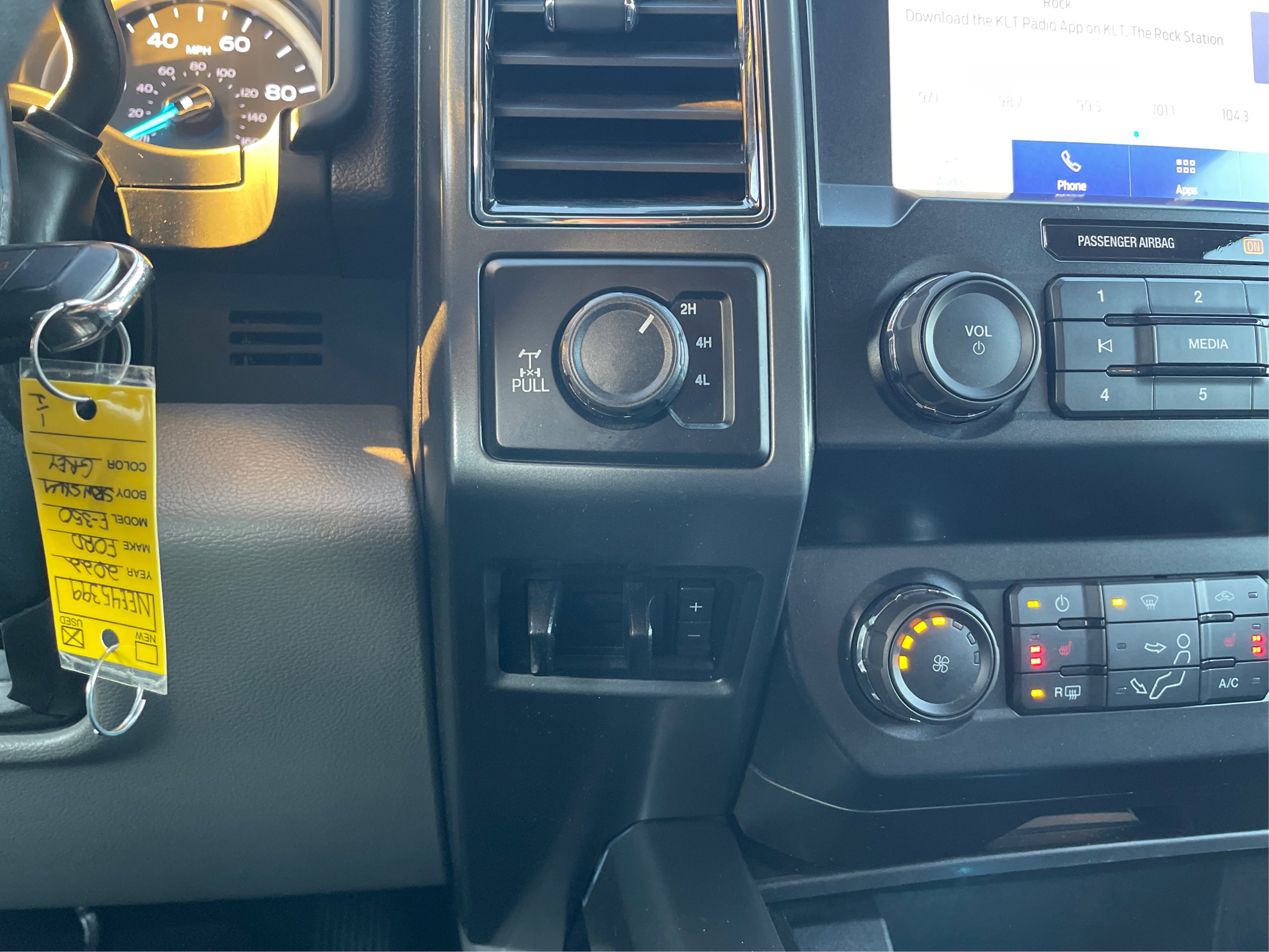 Certified 2022 Ford F350 XLT w/ XLT Premium Package image 22