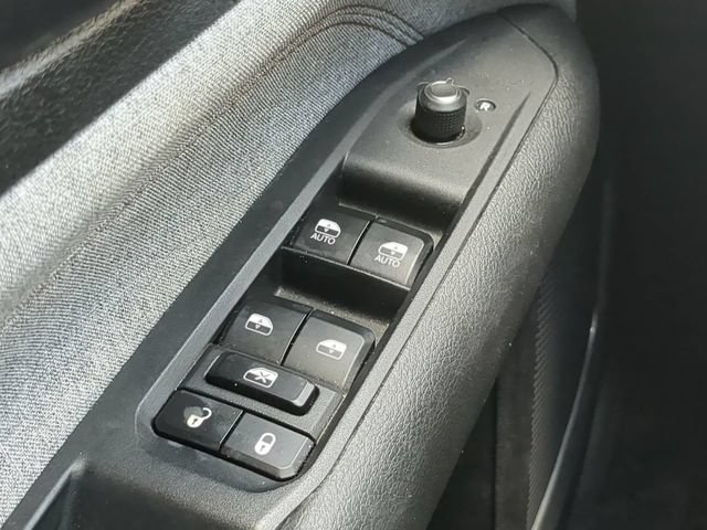 Certified 2023 Jeep Compass Latitude AWD/4WD image 27