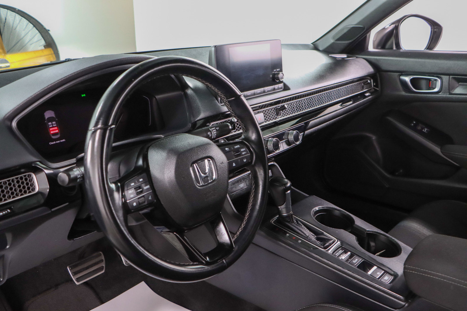 Used 2022 Honda Civic Sport image 22