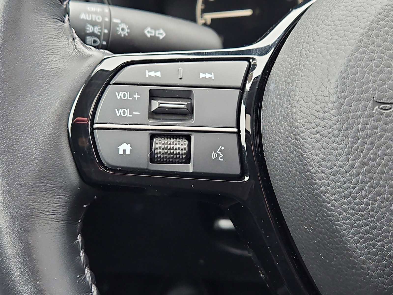 Certified 2025 Honda CR-V EX-L image 26