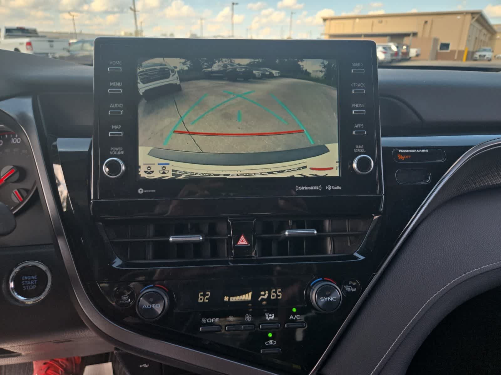 Used 2023 Toyota Camry XSE FWD image 17