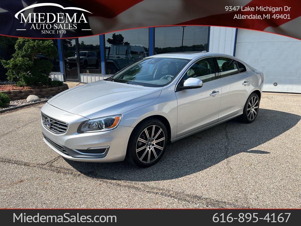 Used 2017 Volvo S60 T5 Inscription Platinum w/ Climate Package