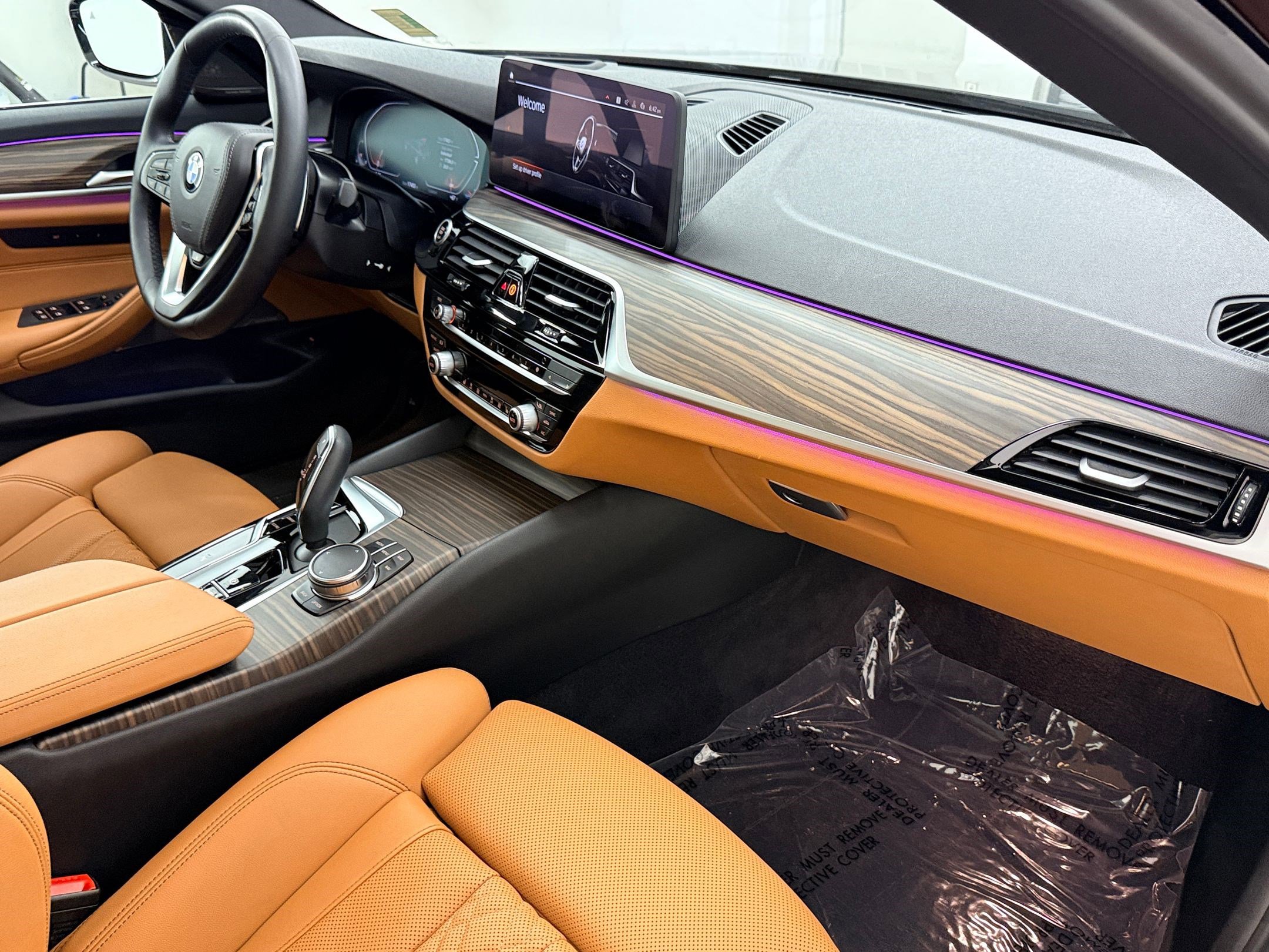 Certified 2022 BMW 540i w/ M Sport Package RWD image 29