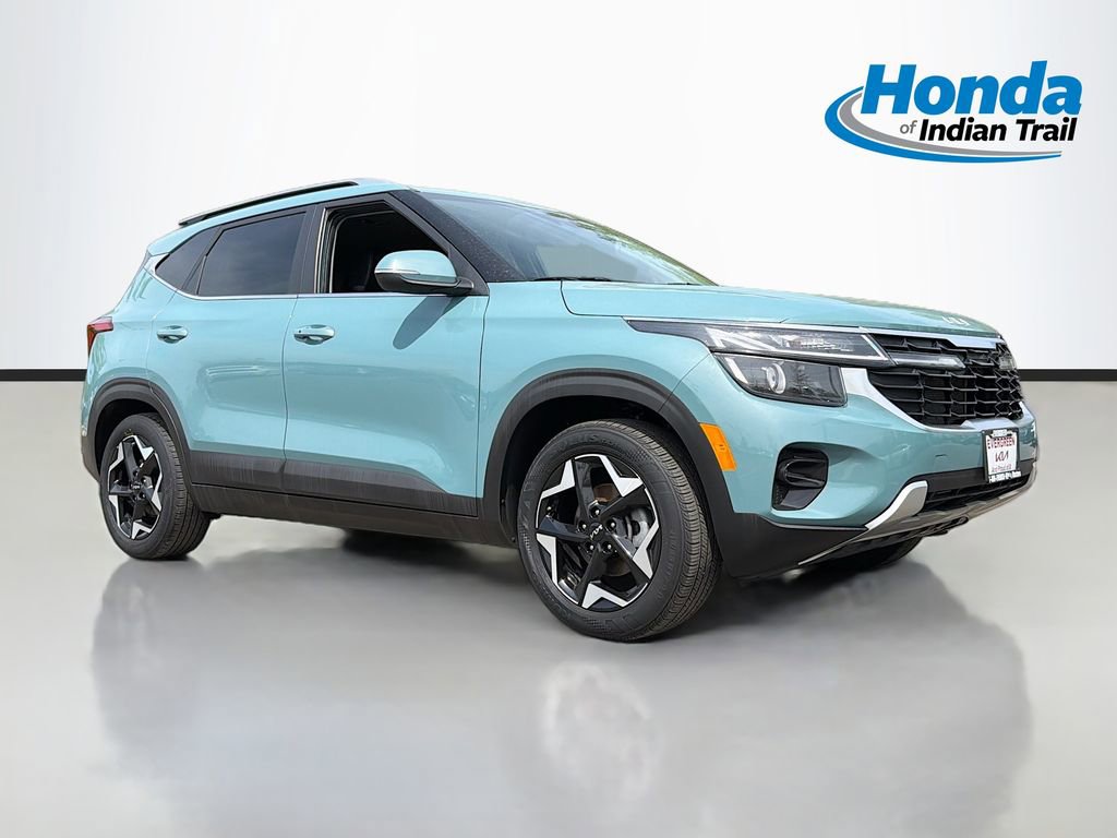 Used 2024 Kia Seltos EX