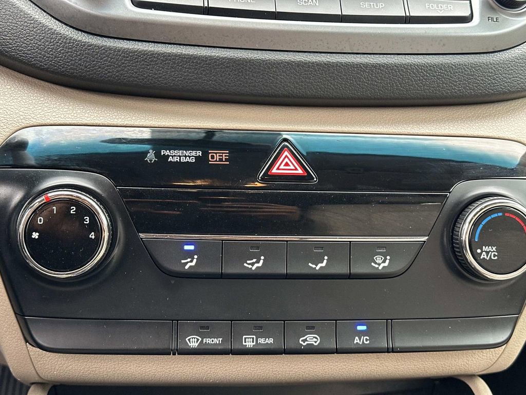 Used 2016 Hyundai Tucson SE image 14