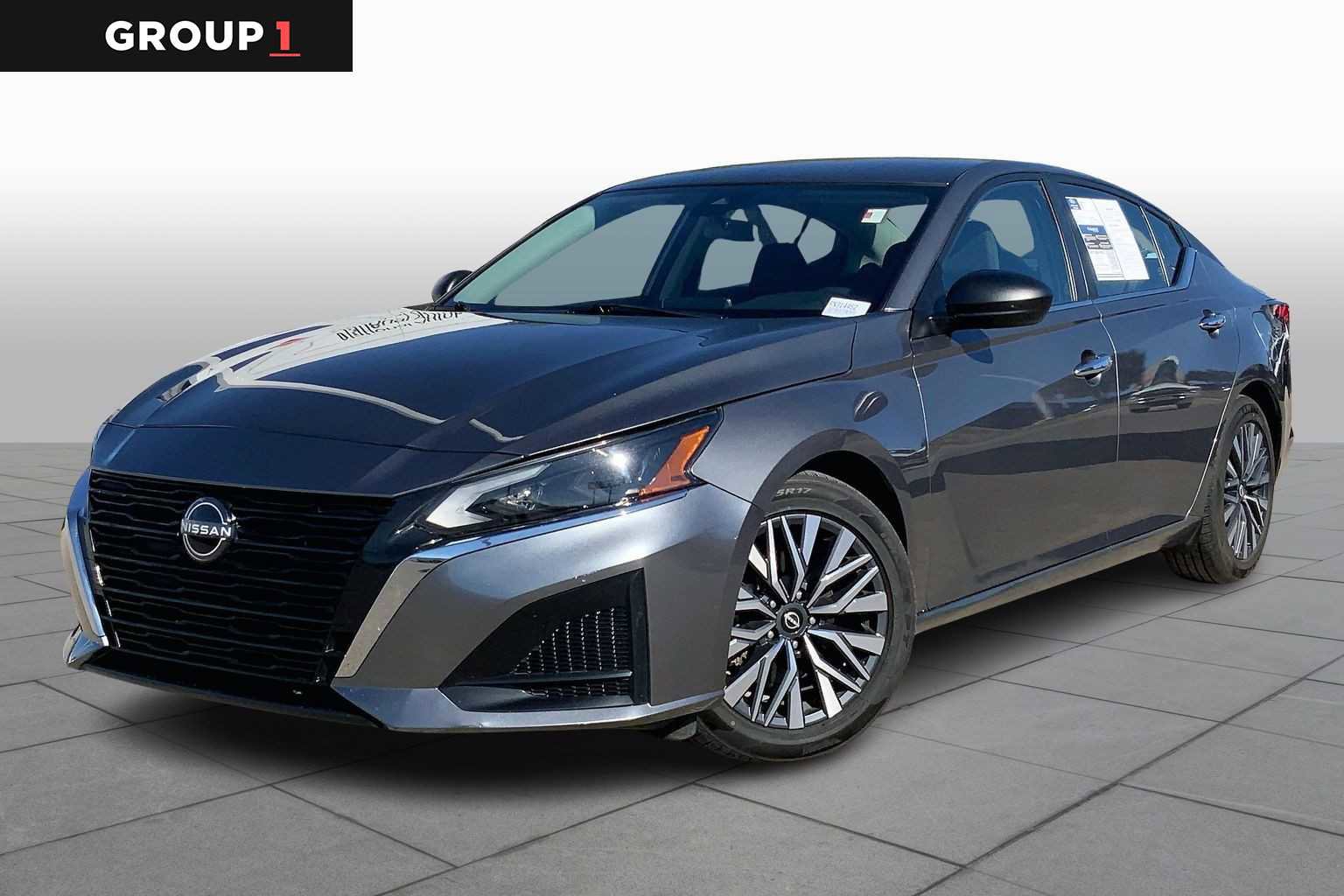 Used 2024 Nissan Altima 2.5 SV