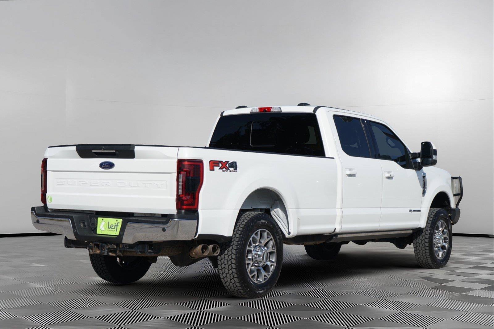 Used 2022 Ford F350 Lariat w/ Lariat Ultimate Package AWD/4WD image 5