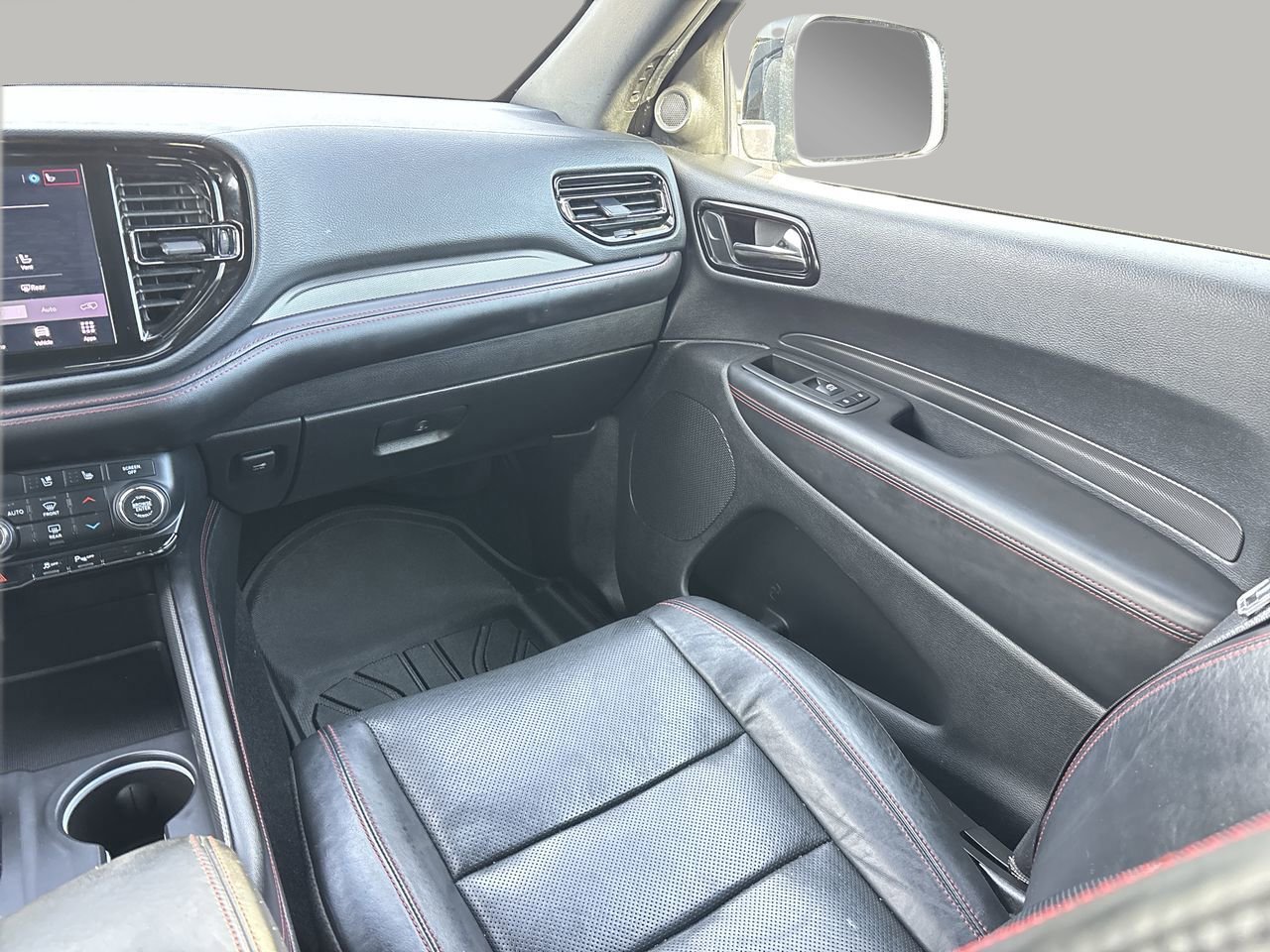 Used 2023 Dodge Durango GT AWD/4WD image 17